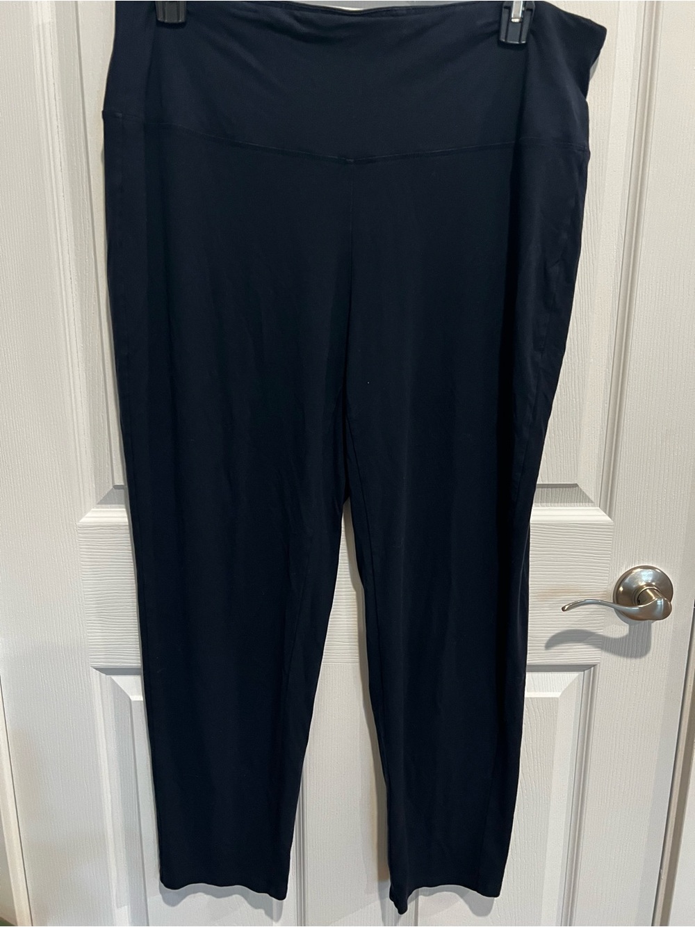 J. Jill Black Pull-On Stretch Leggings